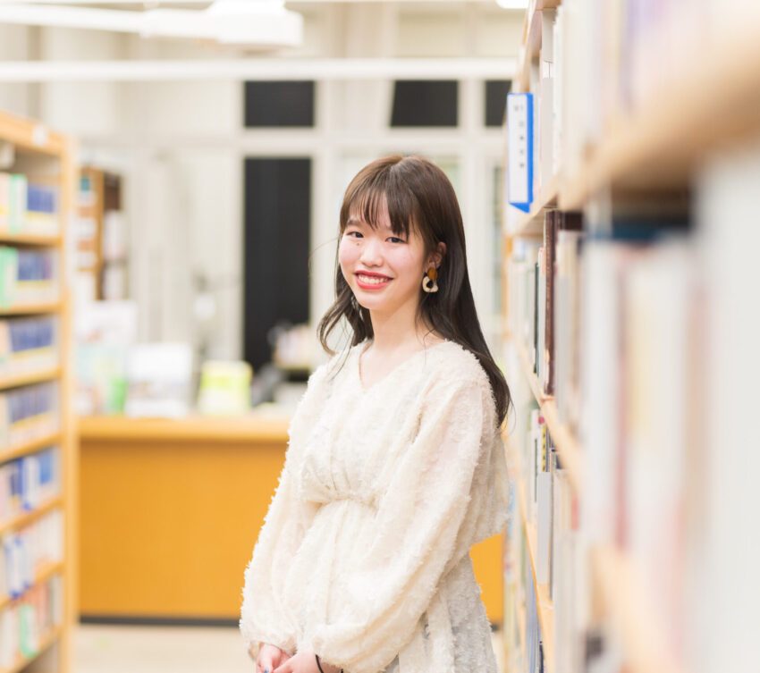 遠藤 瑠那さん<br />
東邦大学 薬学部